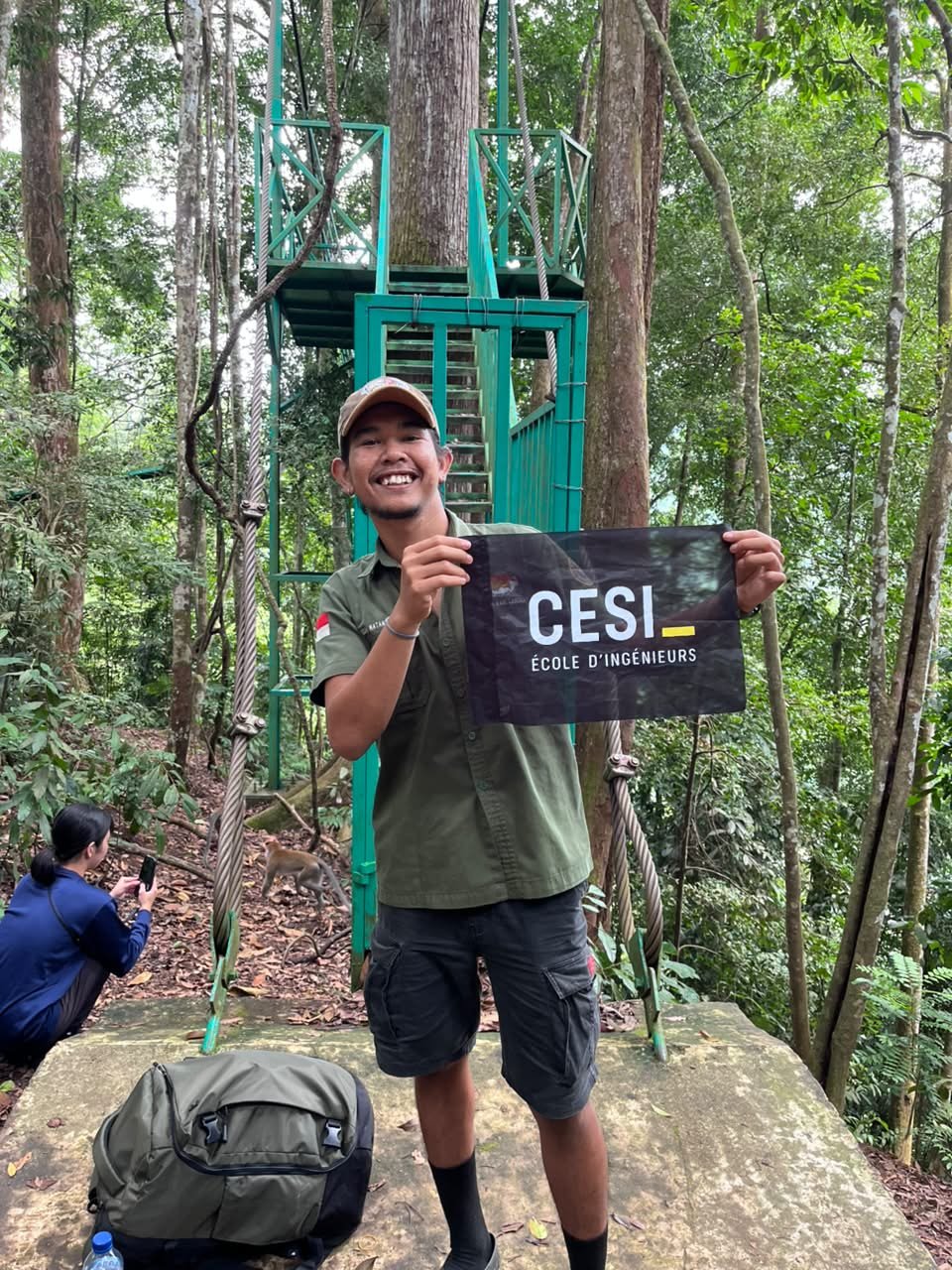YOSI